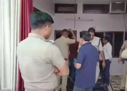 काशीपुर: युवा कांग्रेस नेता नितिन कौशिक ने गिरीताल रोड स्थित अपने आवास पर संदिग्ध परिस्थितियों में लगाई फांसी