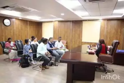బయో మితనైజేషన్ ప్లాంట్ ఏర్పాటుకు చర్యలు తీసుకుంటున్నట్లు బల్దియా కమిషనర్ అశ్విని తానాజీ వాకడే అన్నారు
