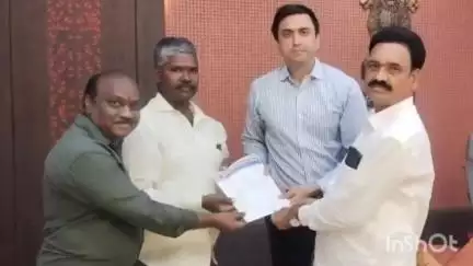 గ్రేట్ పాఠశాలలో అక్రమాలపై చర్యలు తీసుకోవాలని ఆర్టీఐ అధికారులు డిమాండ్