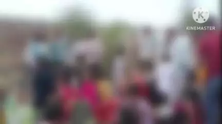 सिदार खपरी के पास छट्ठी कार्यक्रम में जा रहे ग्रामीणों से भरी पिकअप पलटी, हादसे में 4 लोग गंभीर, 15 लोग हुए घायल
