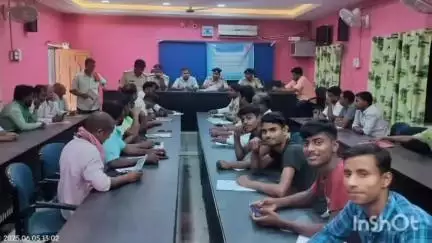 भरगामा: भरगामा थाना पुलिस ने आगामी बकरीद पर्व को लेकर शांति समिति की बैठक आयोजित की