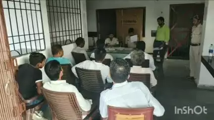 गायघाट: गायघाट थाना में बकरीद पर्व को लेकर शांति समिति की बैठक, उपद्रवियों पर होगी सख्त कार्रवाई