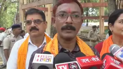 रायगढ़: रायगढ़ में विश्व पर्यावरण दिवस पर पुराने गार्डन, जिला अस्पताल और रोज गार्डन में किया गया वृक्षारोपण