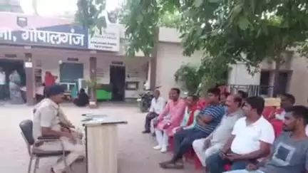 भोरे: भोरे थाना परिसर में बकरीद पर्व को लेकर शांति समिति की बैठक आयोजित हुई, शांतिपूर्ण तरीके से पर्व मनाने की अपील