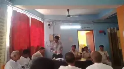 फतेहपुर: बकरीद को लेकर वजीरगंज थाना परिसर में शांति समिति की बैठक आयोजित