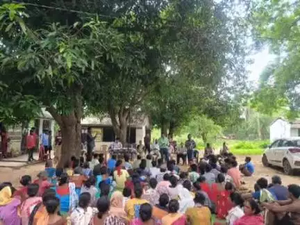 सुकमा: विकसित कृषि संकल्प अभियान के तहत गांवों में चौपाल लगाकर कृषकों को खेती की आधुनिक तकनीक बताई गई