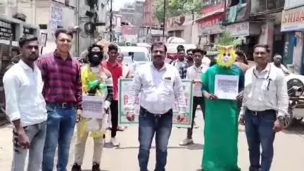 बुरहानपुर: मानव और दानव की रैली निकालकर किया जागरूक, विश्व पर्यावरण दिवस पर नगर निगम ने दिया प्लास्टिक मुक्त का संदेश