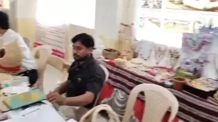 बुरहानपुर: जिला पंचायत कार्यालय में रोजगार मेला, 13 से अधिक कंपनियों ने बेरोजगार युवाओं को दिया रोजगार