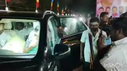 வாலாஜா: வாலாஜாபேட்டை சுங்கச்சாவடியில் பாமக நிர்வாகி இல்ல திருமண விழாவில் சௌமியா அன்புமணி பங்கேற்பு