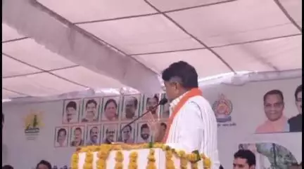 देपालपुर: कैबिनेट मंत्री कैलाश विजयवर्गीय का विवादित बयान वायरल, कहा- कम कपड़े पहनने वाली लड़की मुझे अच्छी नहीं लगती