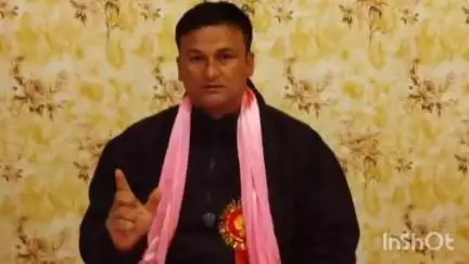 ओट: नगवाईं अस्पताल के सामने लगे पैसेंजर पाथ फ्लाईओवर का उद्घाटन