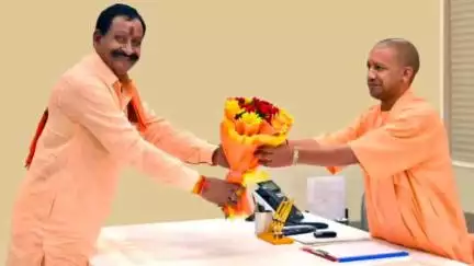 खड्डा: कुशीनगर में बकरीद पर प्रतिबंधित पशु वध को लेकर राजेश्वर सिंह ने दिया बड़ा बयान, सोशल मीडिया पर हुआ वायरल