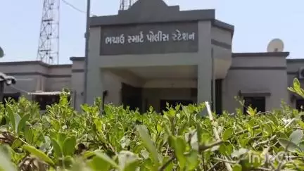 ભચાઉ: નંદગામ નજીક બાઇક સ્લીપ થતા એકનું મોત નિપજ્યું