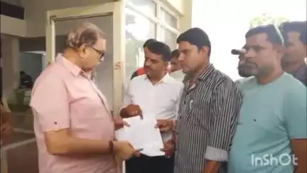 विदिशा: कांग्रेस नेता ने एसपी-कलेक्टर से बिजली कंपनी के एसई के खिलाफ कार्रवाई की मांग की