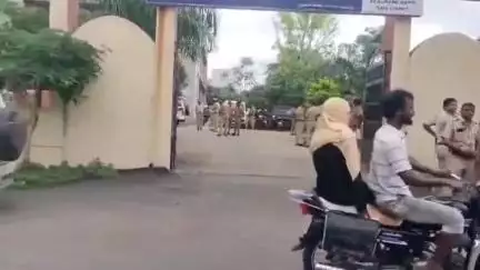 अचलपूर: आठवडी बाजारात लाथा भुंक्यांनी मारहाण करीत चाकूने हल्ला; दोघांविरोधात गुन्हा दाखल