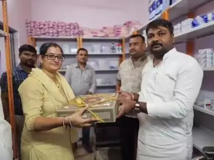 बिल्हौर: सामुदायिक स्वास्थ्य केंद्र बिल्हौर में भारतीय जन औषधीय केंद्र का हुआ उद्घाटन