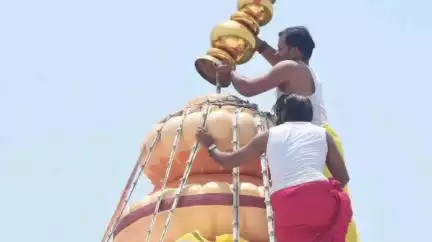 शुजालपुर: जटाशंकर महादेव मंदिर में 12 ज्योतिर्लिंग की प्राण प्रतिष्ठा, धार्मिक अनुष्ठान संपन्न, कैबिनेट मंत्री परमार हुए शामिल