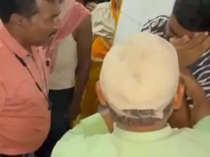 जगदीशपुर: जेएलएनएमसीएच अस्पताल के गायनी वार्ड में मोबाइल चोरी करते पकड़ा गया युवक, लोगों ने की जमकर पिटाई