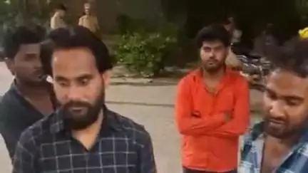 सादाबाद: उघैना में आयुर्वेद अस्पताल के कर्मचारी ने फांसी लगाकर की आत्महत्या, पुलिस ने शव भेजा पोस्टमार्टम के लिए