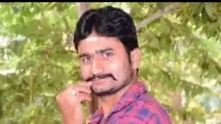 శ్రీకాకుళం: శ్రీముఖలింగంలో యువకుడి ఆత్మహత్య