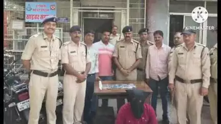 हुज़ूर: कोहेफिजा थाना पुलिस ने मोबाइल लूटने व धारदार छुरी से हमला करने के मामले में आरोपी को किया गिरफ्तार