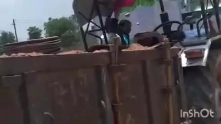 ब्यौहारी: ब्यौहारी पुलिस ने रेत का अवैध परिवहन करने के मामले में सुखा तिराहे से ट्रैक्टर-ट्रॉली को किया ज़ब्त, अपराध दर्ज