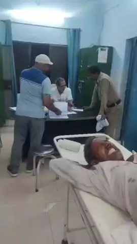 सरधना: बहादुरपुर गांव में रंजिश के चलते आधा दर्जन लोगों ने घर में घुसकर परिवार पर किया हमला, पिता-पुत्र हुए गंभीर घायल