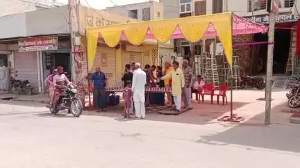 निर्जला ग्यारस पर नागोरी जल सेवा समिति की ओर से मीठा जल पिलाकर लोगों को राहत