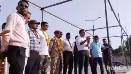 बारां: ऑपरेशन सिंदूर के हीरो बारां लौटे, श्रीराम स्टेडियम से निकाली गई तिरंगा रैली