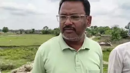 दिघलबैंक: इचामारी में पावर सब स्टेशन के निर्माण को लेकर अधिकारियों ने किया ज़मीन का निरीक्षण