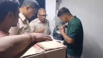 কালচিনি: পাচারের পূর্বে,ফের কালচিনি ব্লকের ভুটান সীমান্ত শহর জয়গাঁ থেকে নেশার ট্যাবলেট সহ গ্রেফতার এক ব্যক্তি