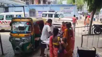 जहानाबाद: ताड़ी उतारते समय ताड़ के पेड़ से गिरकर एक व्यक्ति गंभीर रूप से घायल, इलाज जारी