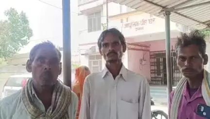 उन्नाव: जैतीपुर-नवाबगंज मार्ग पर लोडर की टक्कर से बाइक सवार दो युवकों की हुई मौत, परिजनों ने दी जानकारी