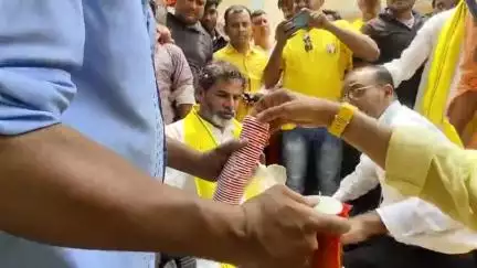 Bihar:- कोई बात नहीं, गलती सबसे होती है!! #jansuraaj #jansuraajpadyatra #prashantkishor