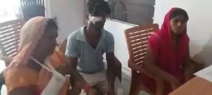 कुचायकोट: थाना क्षेत्र के दयाराम मठिया गांव में मामूली विवाद में मारपीट, दो महिलाओं समेत तीन लोग जख्मी