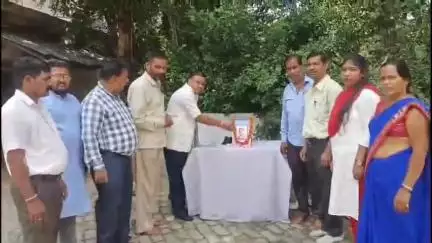 गया टाउन सीडी ब्लॉक: गया के नूतन नगर में भाजपा किसान मोर्चा कार्यालय में वरिष्ठ पत्रकार विनय कुमार मिश्रा को दी गई श्रद्धांजलि