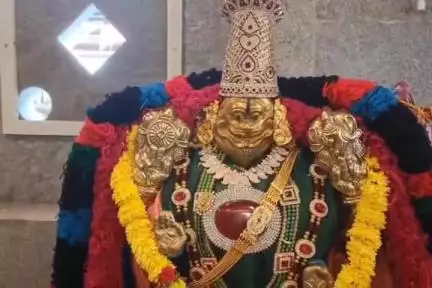 పుంగనూరు: శ్రీ లక్ష్మీనరసింహస్వామి. ప్రారంభోత్సవ పూజ కార్యక్రమంలో పాల్గొన్న టిడిపి నియోజకవర్గ ఇన్చార్జ్ చల్లా రామచంద్రారెడ్డి.