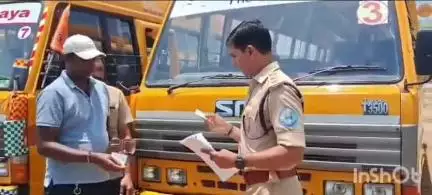 ప్రైవేట్ స్కూల్స్ యాజమాన్యాలు తమ బస్సులకు ఫిట్నెస్ చేయించుకోవాలని సూచించిన ఇంచార్జ్ ఆర్టీవో