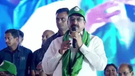 హుస్నాబాద్: పంట వేస్తే ఆదాయం అధికంగా వస్తుంది అని చూసిన తర్వాత పంటలు వేయాలి.మంత్రి తుమ్మల నాగేశ్వరరావు