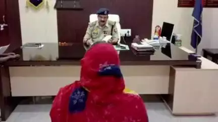 अकबरपुर: माती पुलिस कार्यालय में SP ने पीड़ितों व फरियादियों की समस्याएं सुनीं, सभी संबंधित को निस्तारण के लिए दिए निर्देश
