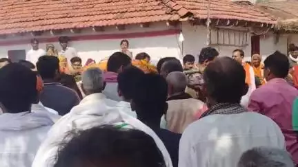 हनुमना: शाहपुर थाना क्षेत्र के भमरा गांव में पति, पत्नी, बेटे और पिता का एक साथ हुआ अंतिम संस्कार