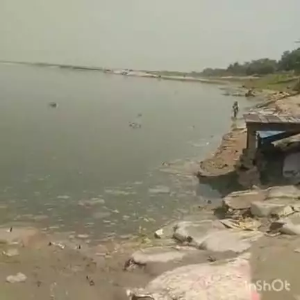 ऊंचाहार: बीते दिनों पहाड़ों पर हुई बरसात के कारण गोकना घाट पर गंगा का जलस्तर बढ़ा, सतर्क रहने की अपील