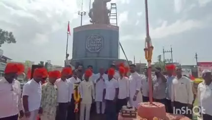 सांगोला: वैराग शहरातील छत्रपती शिवाजी महाराज चौकात राज्याभिषेक दिन साजरा; शिवसेना नेते आंधळकर यांचा संवाद