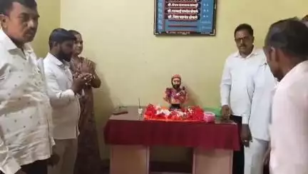 राहुरी: उंबरे येथे छत्रपती शिवाजी महाराजांचा शिवराज्याभिषेक दिन साजरा.