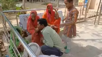 माधौगढ़: उमरी गांव में 24 वर्षीय महिला की संदिग्ध अवस्था में हुई मौत, जांच में जुटी पुलिस