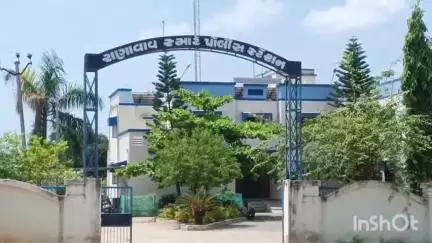 રાણાવાવ: હોડી ચકલા વિસ્તારમાં રહેતી મહિલાએ તેમના ઘરે ગળેફાંસો ખાઈ લેતા મોત,રાણાવાવ પોલીસ સ્ટેશનમાં બનાવ નોંધાયો