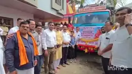 चाकरवाडी येथील देवस्थानाला कळंब येथुल भाविकांकडून 50 हजार किलो साखर दान,तहसीलदार हेमंत ढोकळे यांच्या हस्ते पुजन