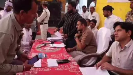 ढीमरखेड़ा: कलेक्टर ने अंतर्वेद में लोक सुनवाई सह जनसंवाद में 102 ग्रामीणों की समस्याएं सुनीं