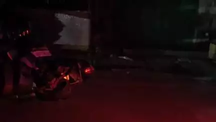 कांके: डोरंडा थाना क्षेत्र में थार गाड़ी ने स्कूटी और बाइक को मारी टक्कर, तीन लोग घायल