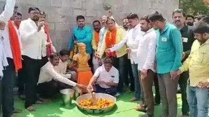 परभणी: छत्रपती शिवाजी महाराज पुतळा येथे शिवराज्याभिषेक दिन सोहळा साजरा